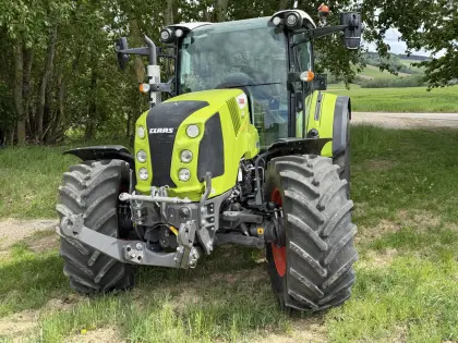 Claas Arion 450