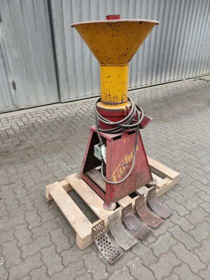 Schrotmühle Taifun