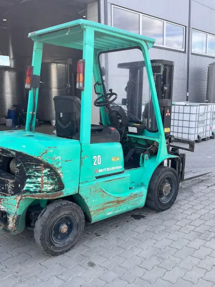 Mitsubishi Stapler FD 20K