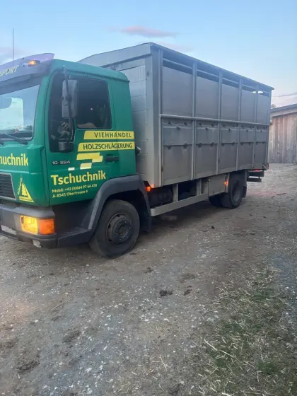 MAN Viehtransporter