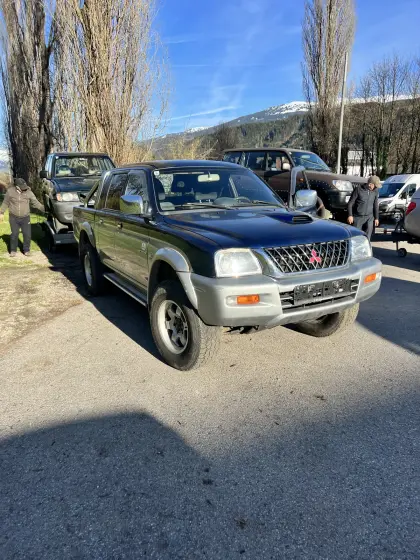 Suche dringend Toyota Hilux oder andere Pickups