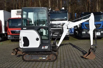 Bobcat E19 Minibagger, SW, Löffel, Gummikette, Planierschild