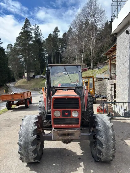 Massey Ferguson 373