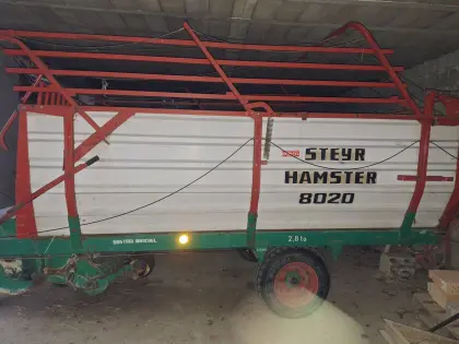 Ladewagen Steyr Hamster 8020