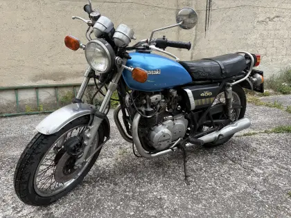 Kawasaki KZ400 (Z400) 1976 – Oldtimer mit Typenschein