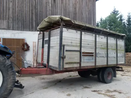 Verkaufe großen Traktor-Viehhänger