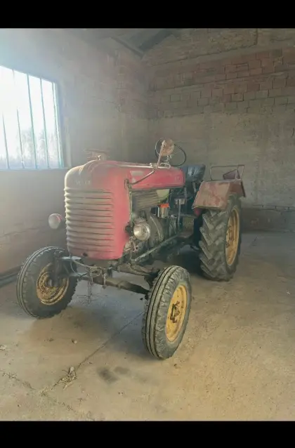 Steyr T182 mit Mähbalken