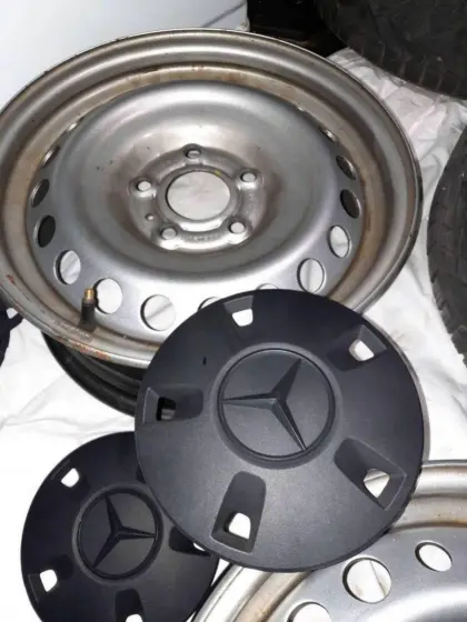 Stahlfelgen und Zierkappen Mercedes-Benz Citan
