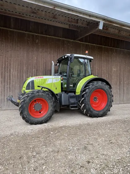 Claas Arion 640