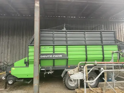 Deutz-Fahr Ladewagen