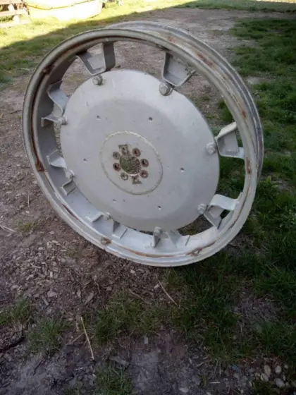 Felgen Deutz 9.5R42