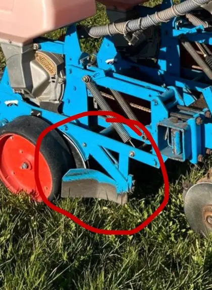 Suche Klutenräumer Monosem NG+2