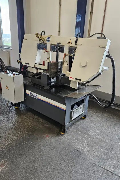 Bauer Bandsäge mit Schwerlast-Rollbahn 4 m