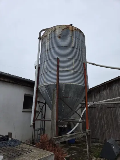 Schweine-Aufstallungen, Fütterungsanlagen