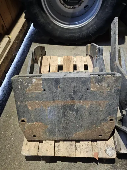 Kommunalplatte, Schneepflugplatte Steyr, New Holland, Case