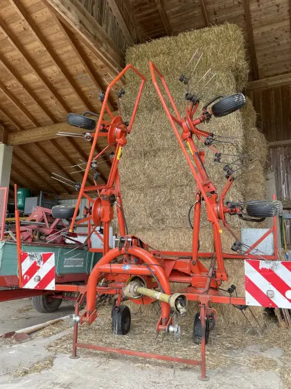 Kuhn GF 6.301, Giroheuer, Kreiselheuer, Kreisler, Pöttinger, GF 6301