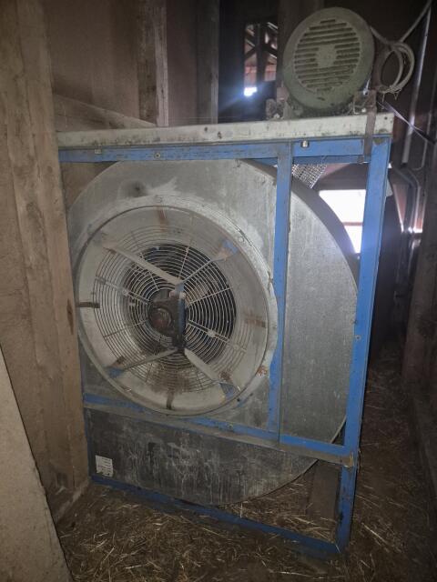Heubelüftung Radiallüfter 11 kW