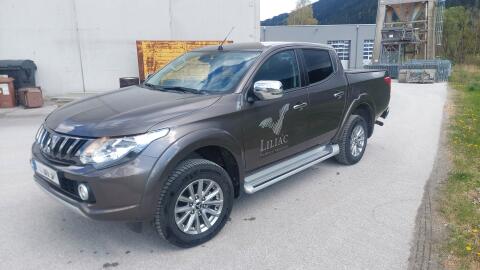 Mitsubishi L 200 2,4 DI-D 4WD Doppelkabine Intense Connect