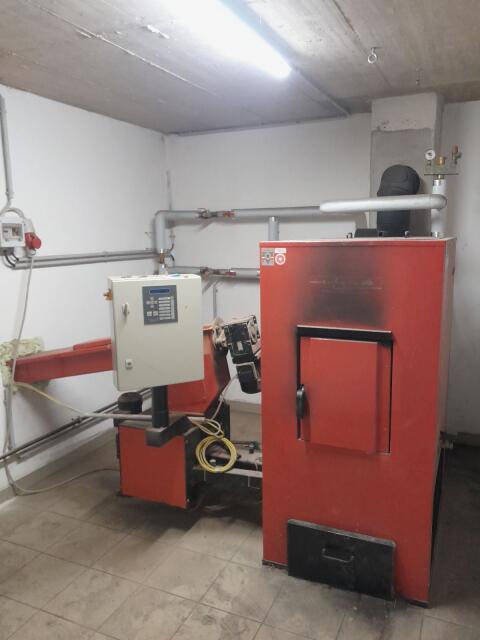 Hackschnitzelheizung Sommerauer Lindner 65 kW