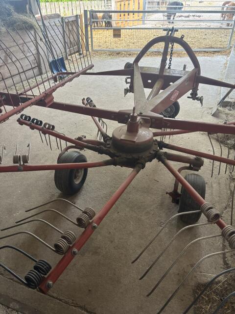 Kuhn GA 280 G Schwader