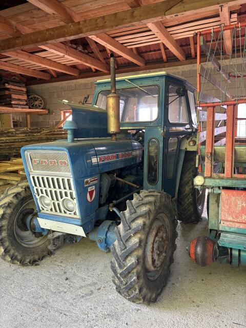 Ford 3000 Allrad mit einen 4000er Motor