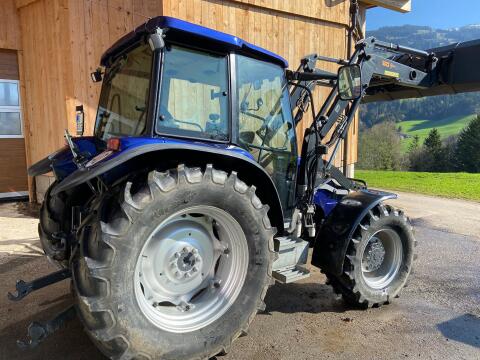 New Holland TL 90