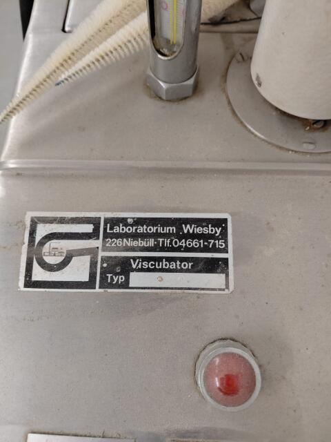 Viscubator