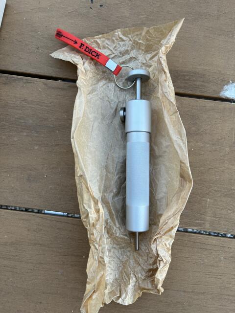 Dick Betäubungsgerät