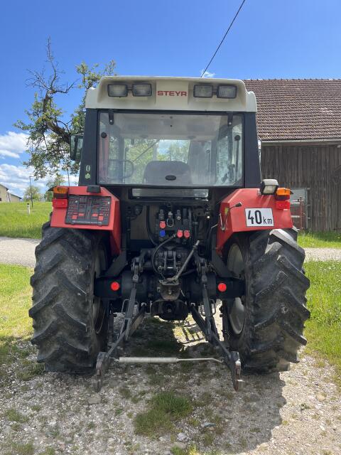 Steyr 975