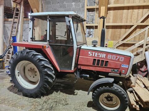 Steyr 8070