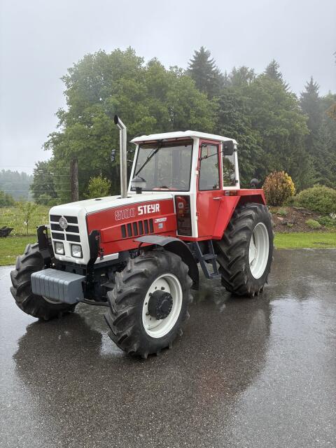 Steyr 8100 A