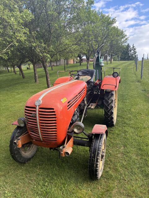 Traktor Steyr T188