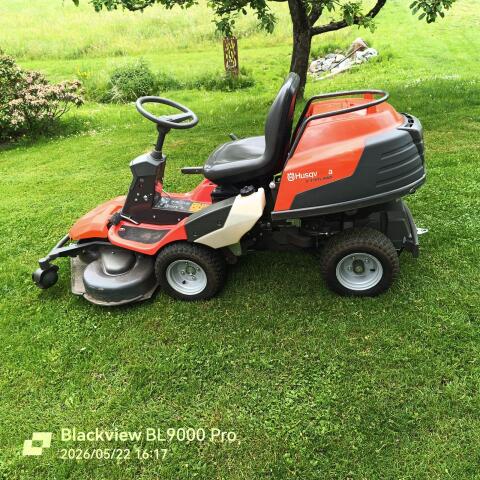 Husqvarna Rider R 418 TS AWD