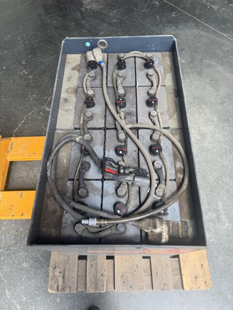 Gebrauchte 24 V Staplerbatterie