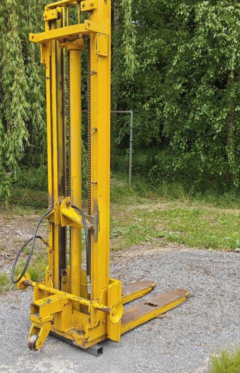 Hubmast, Hubgerüst, Staplermast, Heckstapler für Schlepper