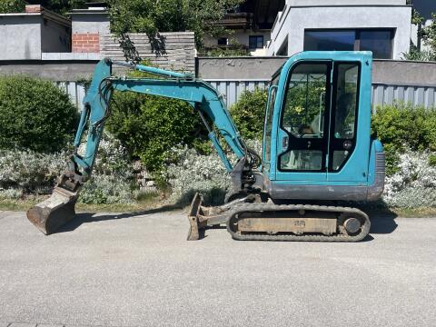 Takeuchi TB125 Bagger 2,5 Tonnen Powertilt
