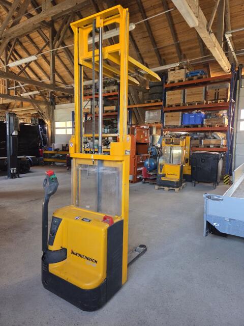 Jungheinrich Ameise Deichselstapler Elektroameise EJC 110