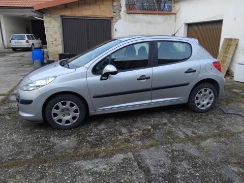 Peugeot 207 Junior 1.4 8V 5T