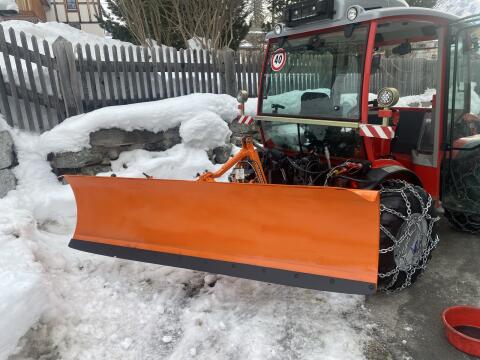 Schneepflug für Kleintraktor