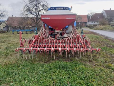 Kverneland Accord NG14/300
