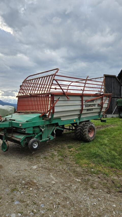 Steyr Hamster 8023 Ladewagen