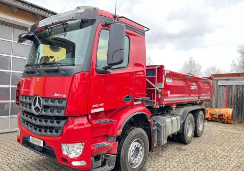 Mercedes-Benz Arocs 2648