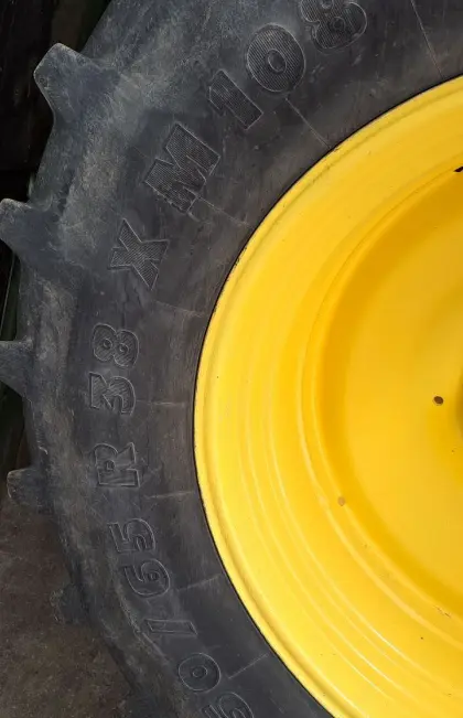 Michelin Reifen 650/65R38 XM108