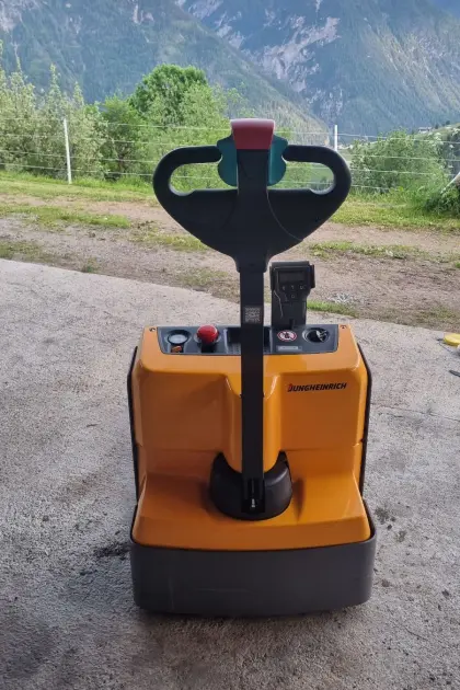 Jungheinrich EJE M13