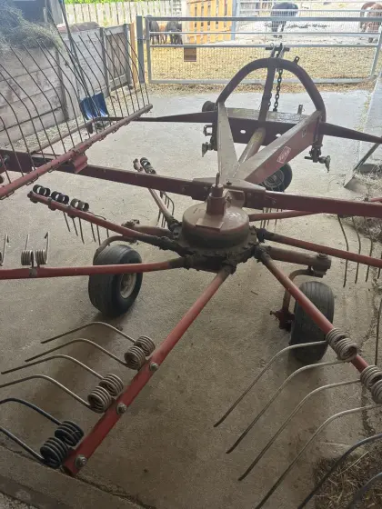 Kuhn GA 280 G Schwader