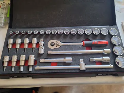 Holex Ratschensatz mit Nüssen und Bits
