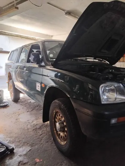 Mitsubishi L200