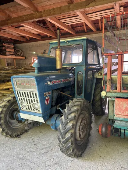 Ford 3000 Allrad mit einen 4000er Motor