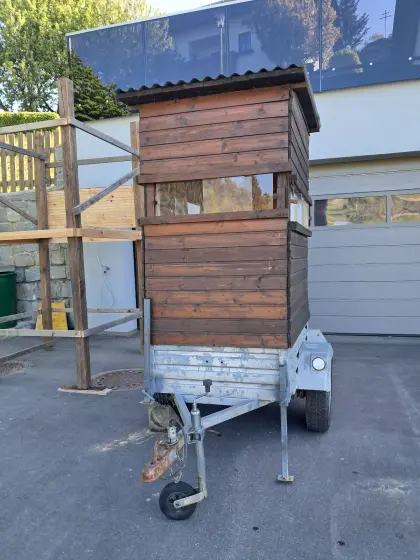 Fahrbarer Ansitzwagen