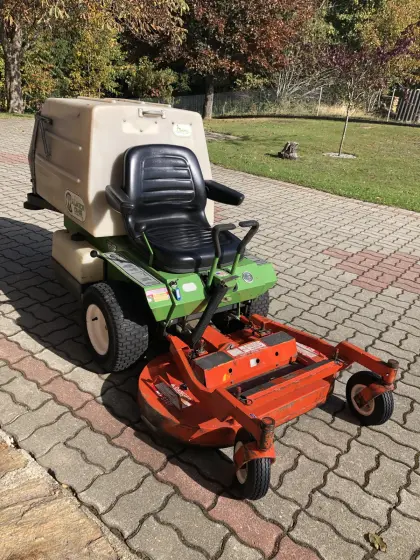 Rasenmähertraktor ZeroTurn Walker Mower GHS